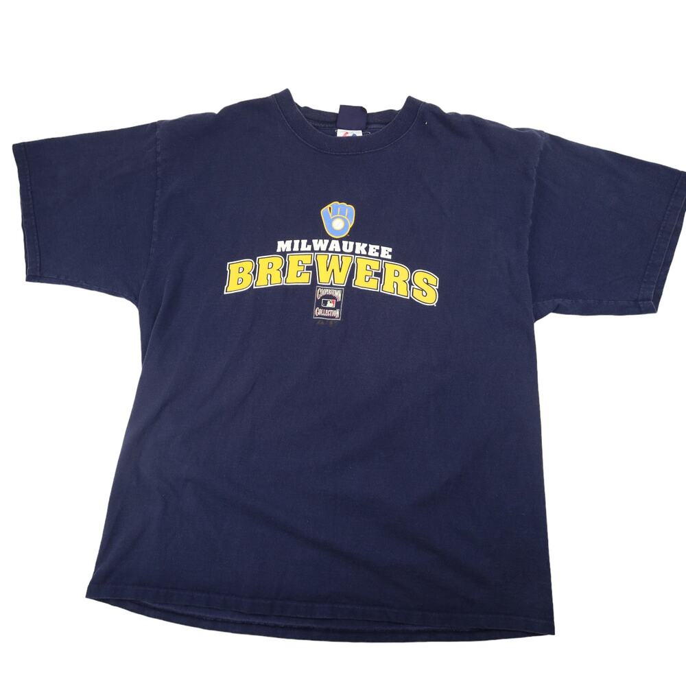 Vintage Majestic Wilwaukee Brewers Graphic T Shirt